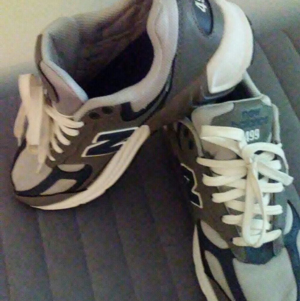 Navy Grey and White New Balance 499